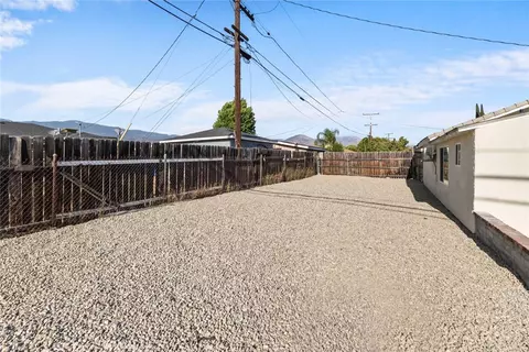 Exterior - 304 E 28th St, San Bernardino, CA 92404 photo 5 of 11