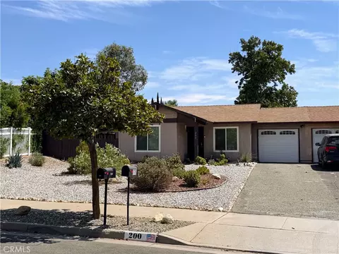 200 Janan Ct, Banning, CA 92220