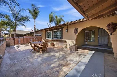 Exterior - 3935 Burge St, Riverside, CA 92505 photo 12 of 20