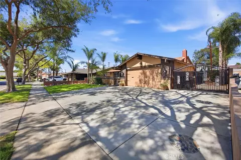 Exterior - 3935 Burge St, Riverside, CA 92505 photo 3 of 20