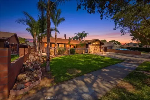 Exterior - 3935 Burge St, Riverside, CA 92505 photo 1 of 20