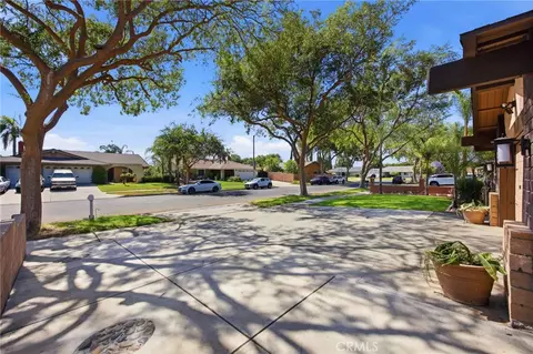 Exterior - 3935 Burge St, Riverside, CA 92505 photo 5 of 20