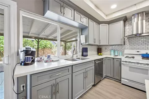 Kitchen - 3935 Burge St, Riverside, CA 92505 photo 4 of 5