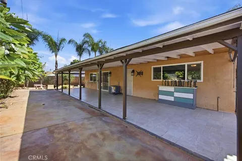 Exterior - 3935 Burge St, Riverside, CA 92505 photo 16 of 20