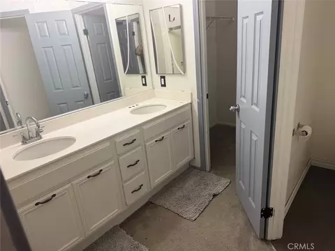 Bath - 189 Ropango, Hemet, CA 92545 photo 2 of 3