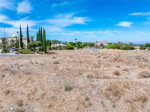 2035 Polo Ct, Riverside, CA 92506 photo 14