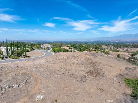 2035 Polo Ct, Riverside, CA 92506 photo 5