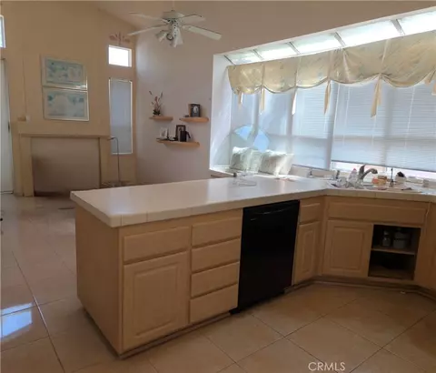 8944 Mesa Oak Dr, Riverside, CA 92508 photo 5