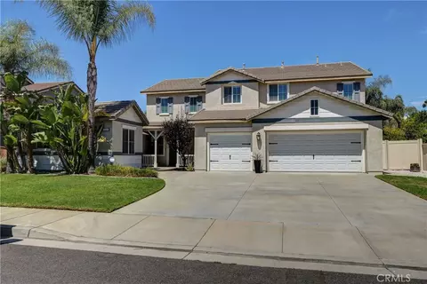 Exterior - 17565 Cedarwood, Riverside, CA 92503 photo 7 of 19