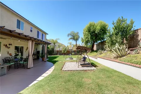 Exterior - 17565 Cedarwood, Riverside, CA 92503 photo 13 of 19