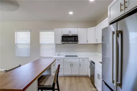Kitchen - 17565 Cedarwood, Riverside, CA 92503 photo 7 of 7