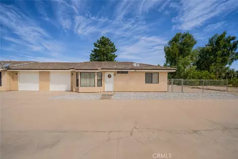 Exterior - 11461 Oasis, Pinon Hills, CA 92372 photo 4 of 11