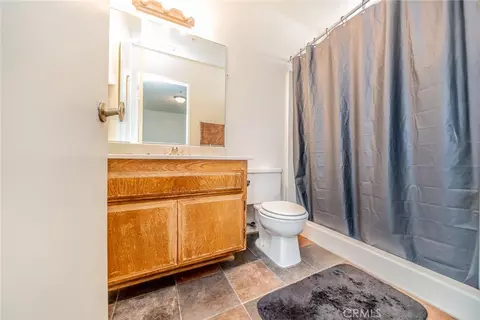 Bath - 11461 Oasis, Pinon Hills, CA 92372 photo 4 of 4