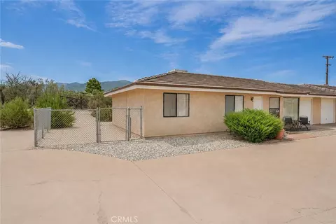 Exterior - 11461 Oasis, Pinon Hills, CA 92372 photo 2 of 11