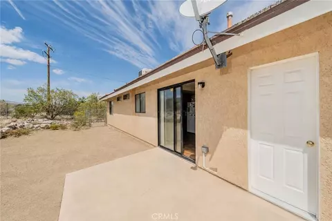 Exterior - 11461 Oasis, Pinon Hills, CA 92372 photo 11 of 11