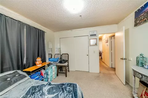 Bedroom - 11461 Oasis, Pinon Hills, CA 92372 photo 4 of 12