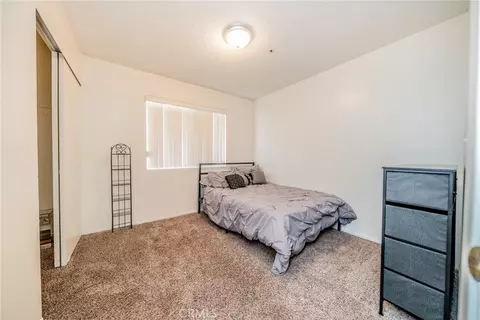 Bedroom - 11461 Oasis, Pinon Hills, CA 92372 photo 5 of 12