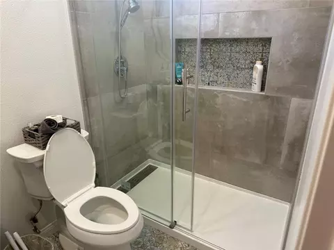 Bath - 6012 Matheson Dr, Riverside, CA 92507 photo 1 of 4
