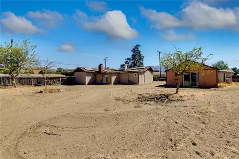 Exterior - 32377 Avenue D, Yucaipa, CA 92399 photo 4 of 9