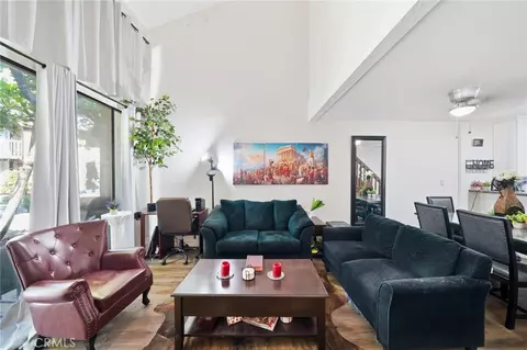 Living - 4140 Workman Ml, Whittier, CA 90601 photo 2 of 3