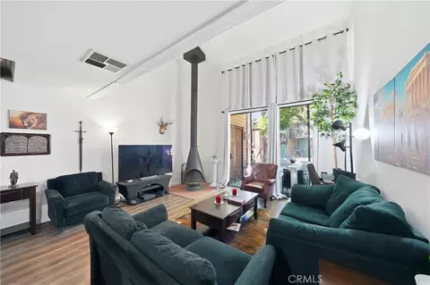 Living - 4140 Workman Ml, Whittier, CA 90601 photo 3 of 3