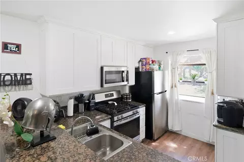 Kitchen - 4140 Workman Ml, Whittier, CA 90601 photo 1 of 5