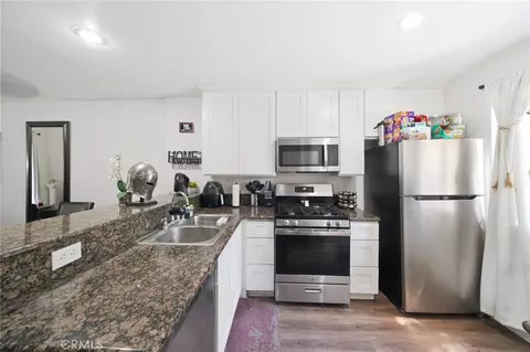 Kitchen - 4140 Workman Ml, Whittier, CA 90601 photo 5 of 5