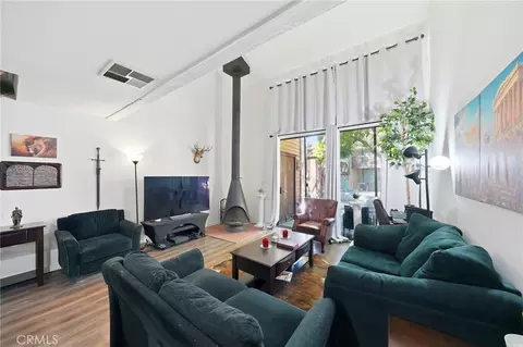 Living - 4140 Workman Ml, Whittier, CA 90601 photo 1 of 3