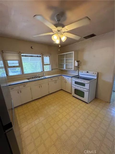 Kitchen - 102 E 7th, Escondido, CA 92025 photo 2 of 2