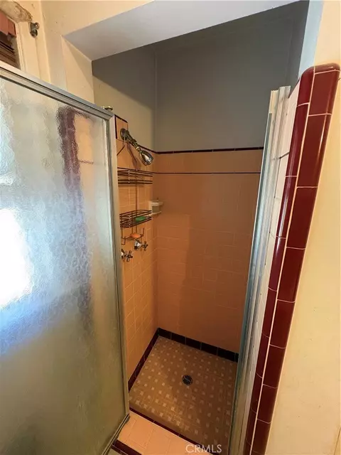 Bath - 102 E 7th, Escondido, CA 92025 photo 4 of 7