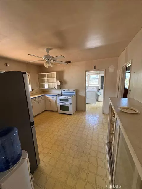 Kitchen - 102 E 7th, Escondido, CA 92025 photo 1 of 2