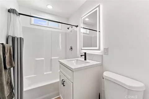 Bath - 434 Highland, Riverside, CA 92507 photo 1 of 1
