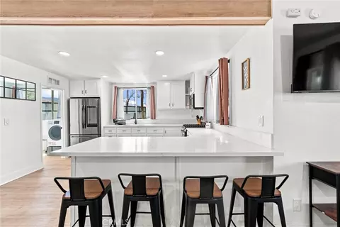 Kitchen - 434 Highland, Riverside, CA 92507 photo 7 of 7