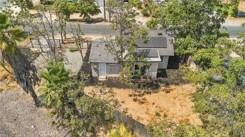 View/Area - 434 Highland, Riverside, CA 92507 photo 7 of 8