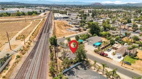 View/Area - 434 Highland, Riverside, CA 92507 photo 8 of 8