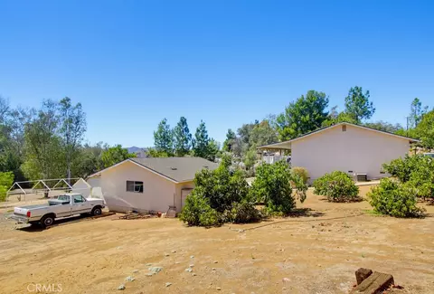 Exterior - 1691 Roble Grande Rd, Alpine, CA 91901 photo 16 of 20