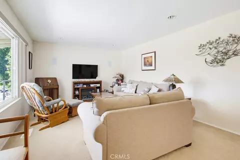 Living - 1691 Roble Grande Rd, Alpine, CA 91901 photo 1 of 3