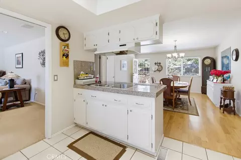 Kitchen - 1691 Roble Grande Rd, Alpine, CA 91901 photo 4 of 6