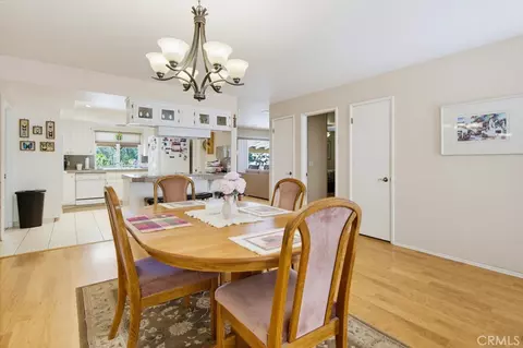 Dining - 1691 Roble Grande Rd, Alpine, CA 91901 photo 4 of 4