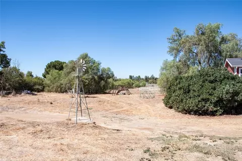 Exterior - 38313 View, Beaumont, CA 92223 photo 6 of 11