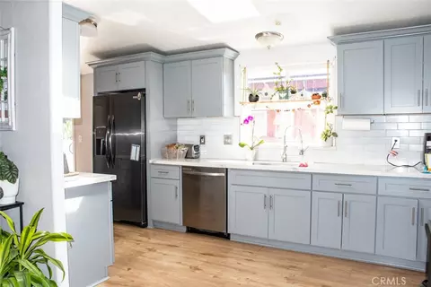 Kitchen - 38313 View, Beaumont, CA 92223 photo 1 of 3