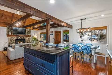 Dining - 371 Maple Dr, Lake Arrowhead, CA 92352 photo 3 of 4