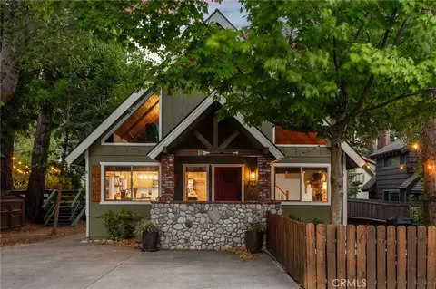 Exterior - 371 Maple Dr, Lake Arrowhead, CA 92352 photo 2 of 7