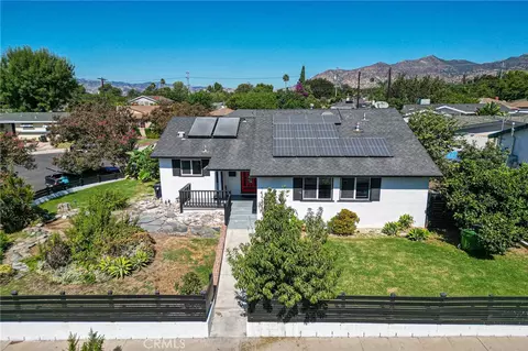 14373 Berg, Sylmar, CA 91342