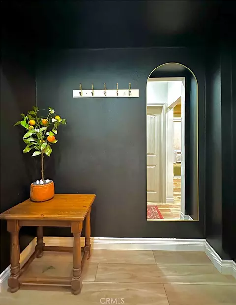 Entry Way - 217 E Stuart, Redlands, CA 92374 photo 4 of 5