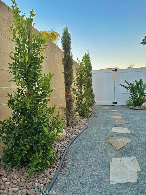 Exterior - 217 E Stuart, Redlands, CA 92374 photo 4 of 5