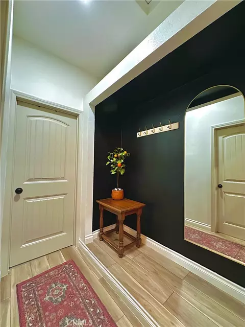 Entry Way - 217 E Stuart, Redlands, CA 92374 photo 4 of 6