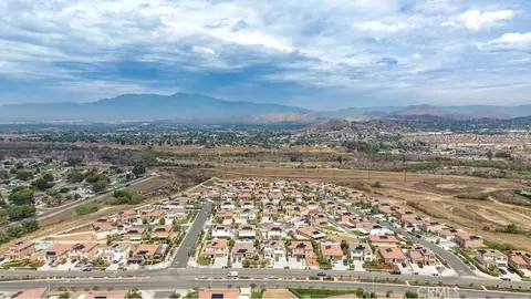 View/Area - 9689 Scioscia St, Riverside, CA 92503 photo 6 of 6