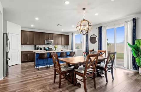Dining - 9689 Scioscia St, Riverside, CA 92503 photo 1 of 3
