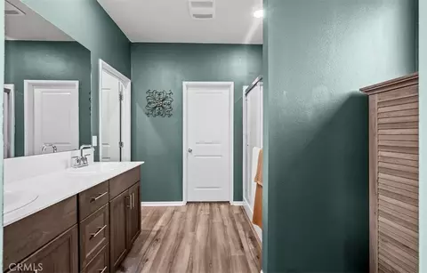 Entry Way - 9689 Scioscia St, Riverside, CA 92503 photo 9 of 10